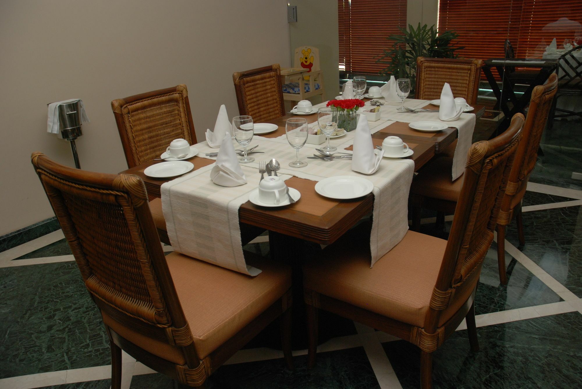 The Lalit Temple View Hotel Khadzsuráhó Kültér fotó