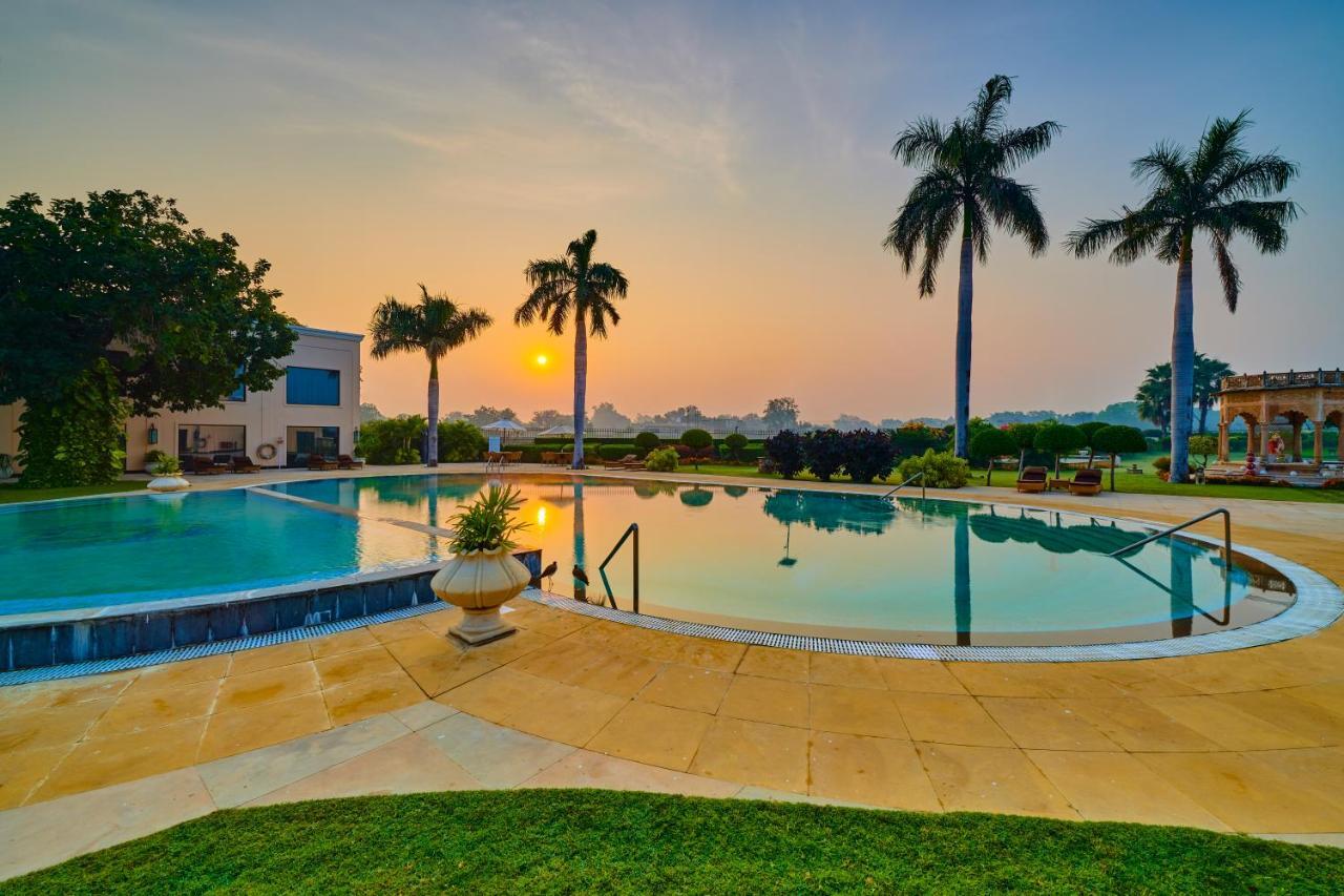 The Lalit Temple View Hotel Khadzsuráhó Kültér fotó
